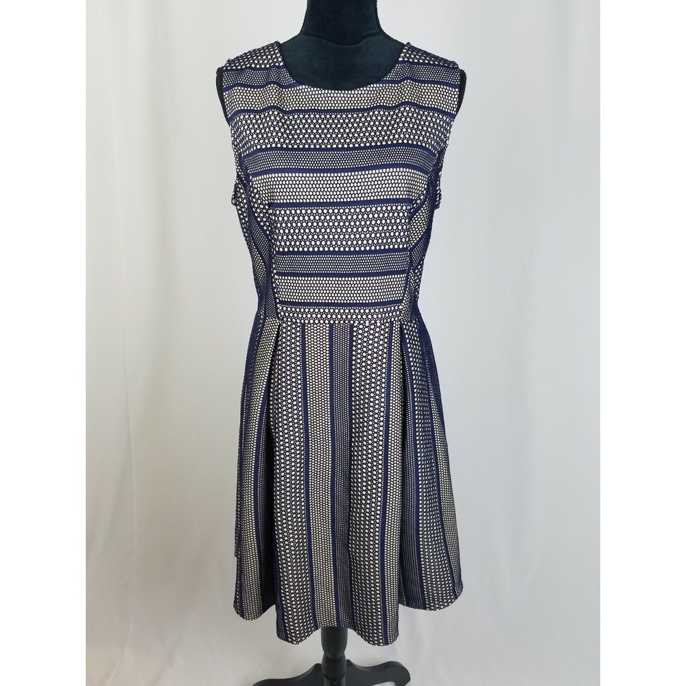 Monteau women plus size 1X skater dress lace overlay sleeveless lined preppy